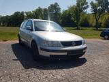Volkswagen Passat Variant 1.8 Trendline - VW Passat Variant von 1998