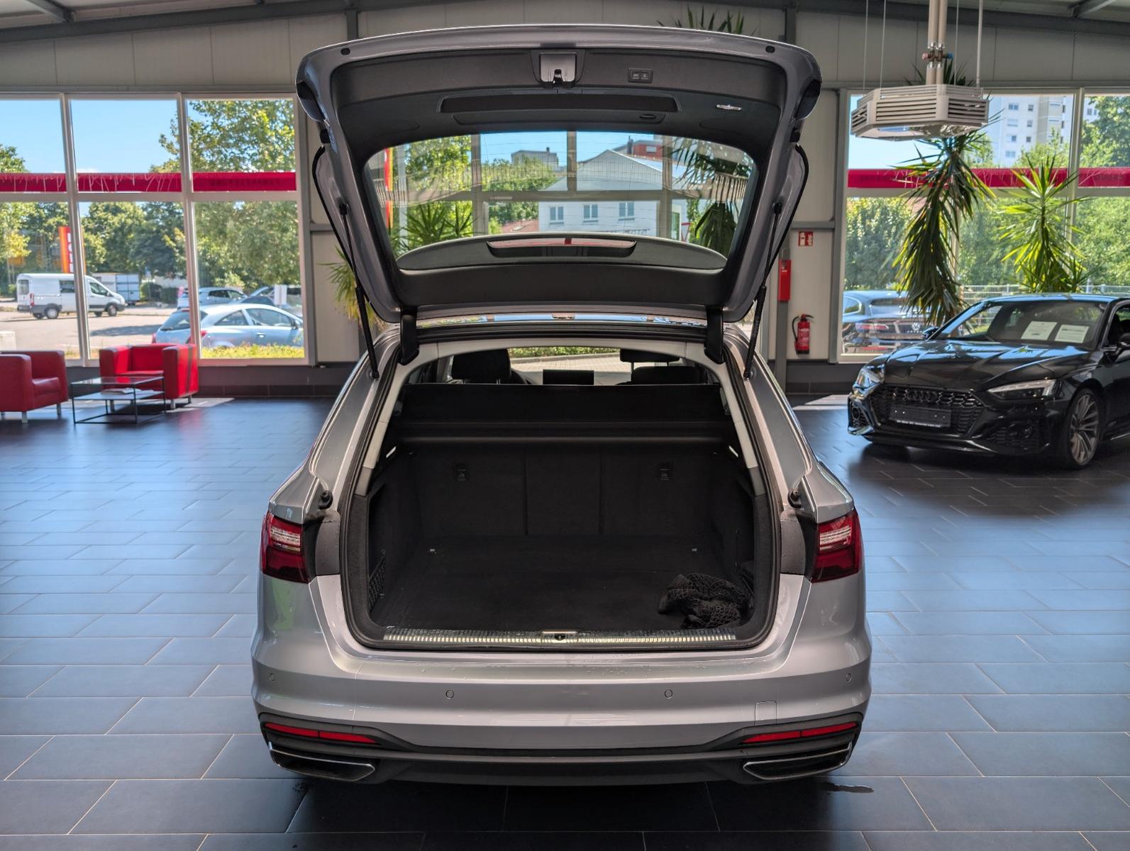 Audi A4 Avant 30 TDI S tronic 8-fach, миниатюра 7