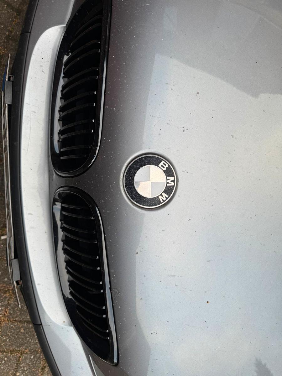 BMW 320 2004 — вигляд ззаду