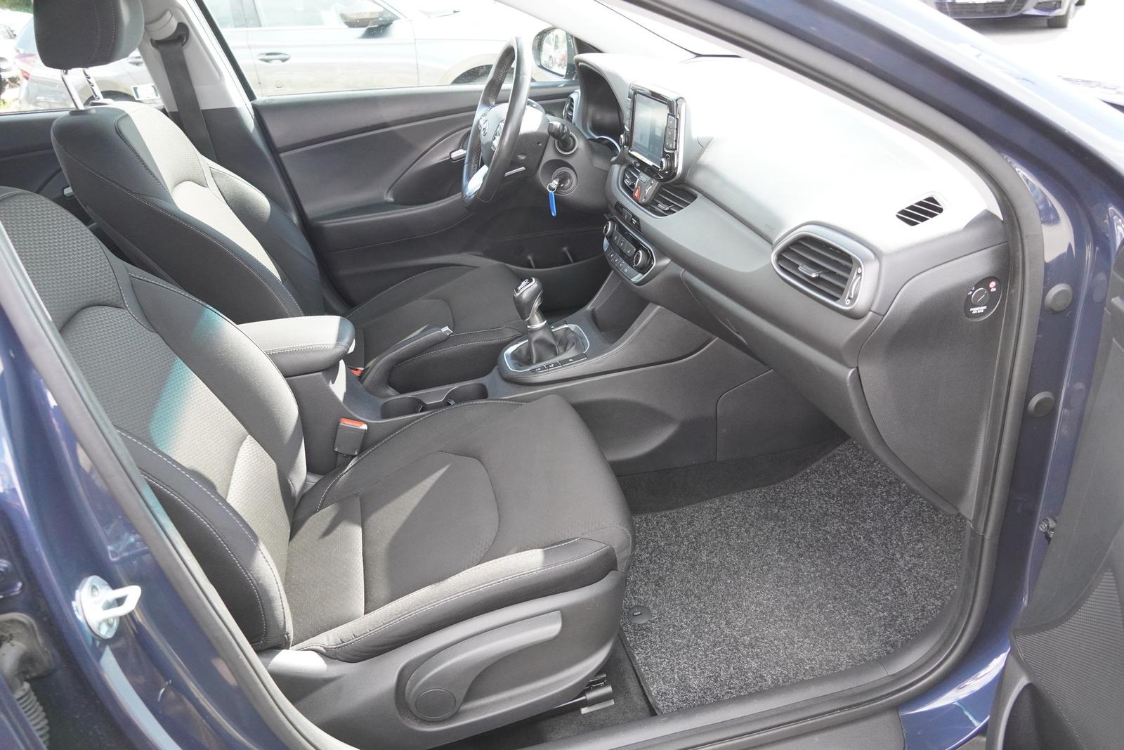 Hyundai i30 1.4 T-GDI Navi Kamera PDC Tempomat Bluetooth