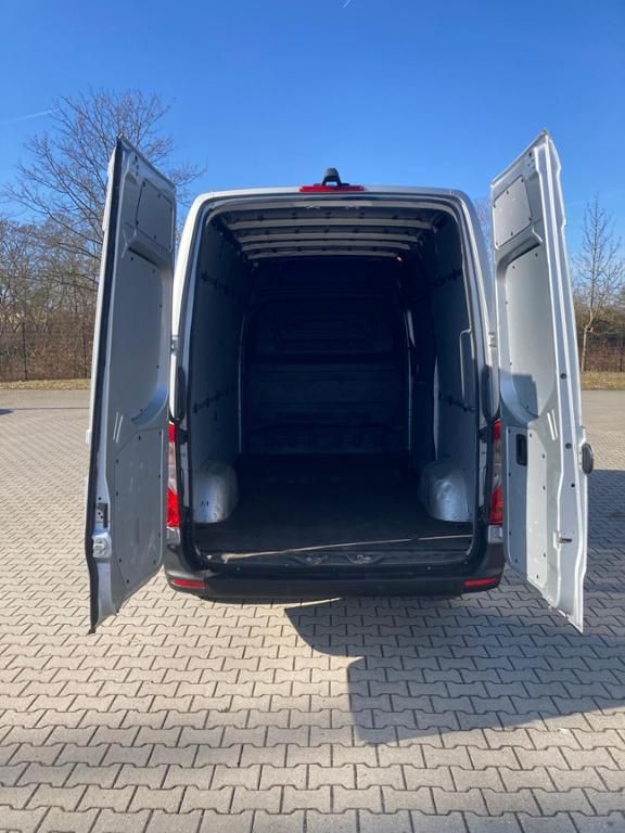 Fahrzeugabbildung Mercedes-Benz Sprinter 315 CDI Kasten Hochdach Standard PDC