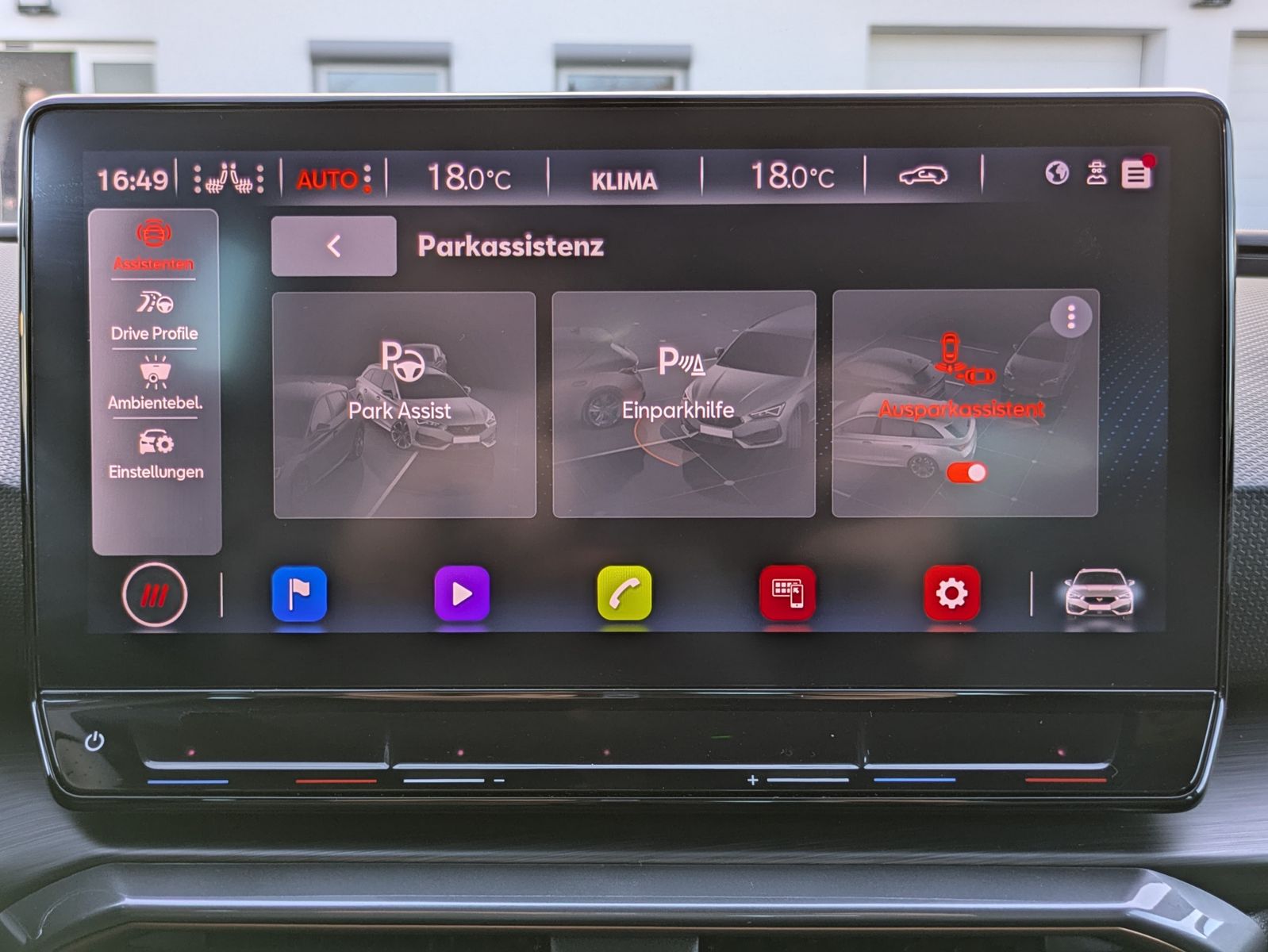 Fahrzeugabbildung CUPRA Leon 1.5 eTSI DSG MATRIX-LED*ACC*APP*KAMERA*18"