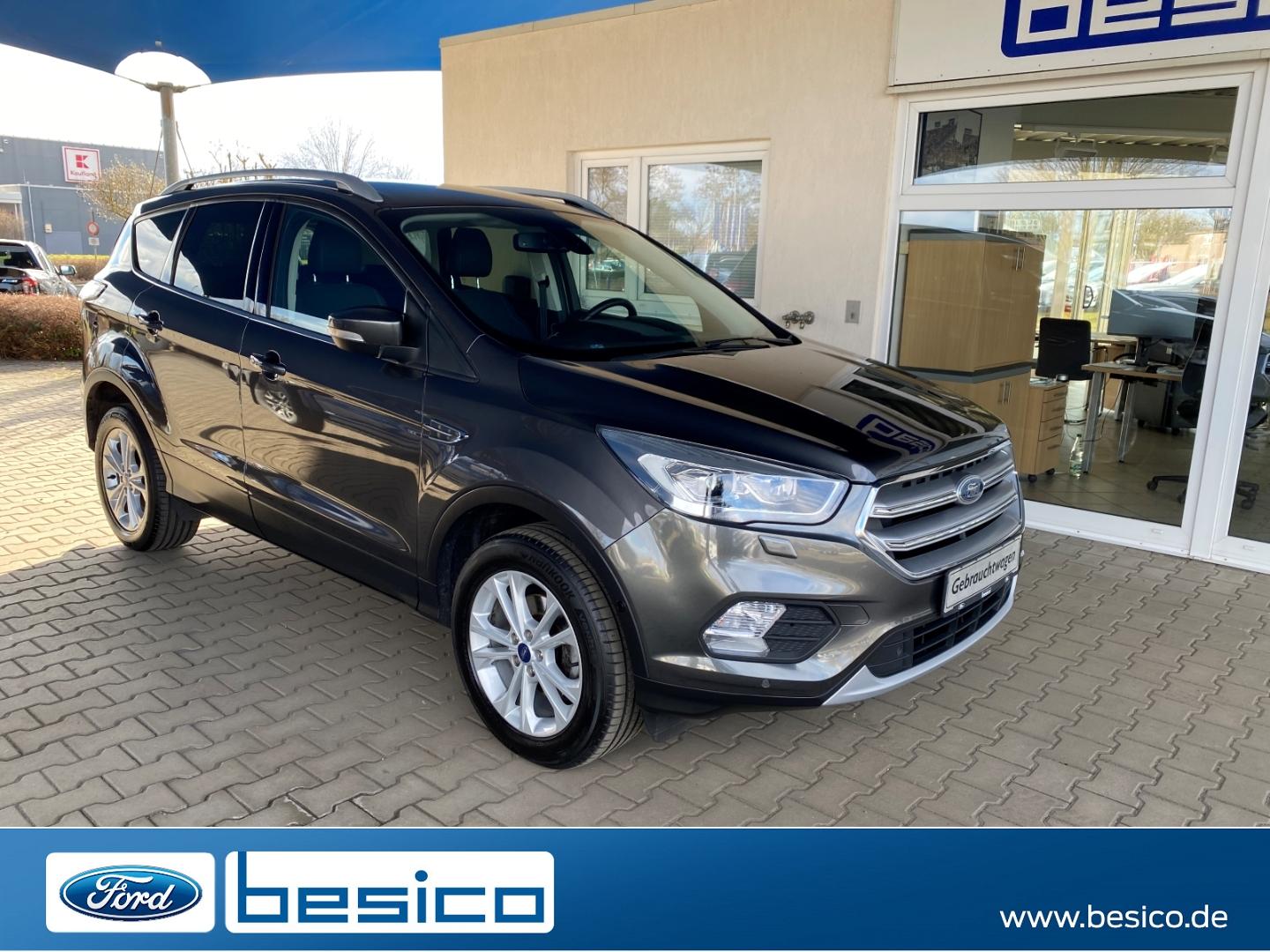 Ford Kuga Titanium+AHK+Xenon+PDC+BLIS+KeyFree+Winter 