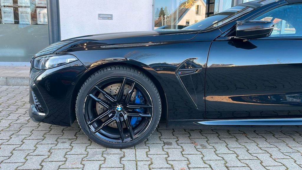 BMW M8 Competition xDrive Cabrio / LASER / M-DRIVERS BMW M8 Competition xDrive Cabrio / LASER / M-DRIVERS