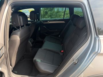 Volkswagen Passat Alltrack wie NEU LED*360Grad*4WD*PDC*ACC