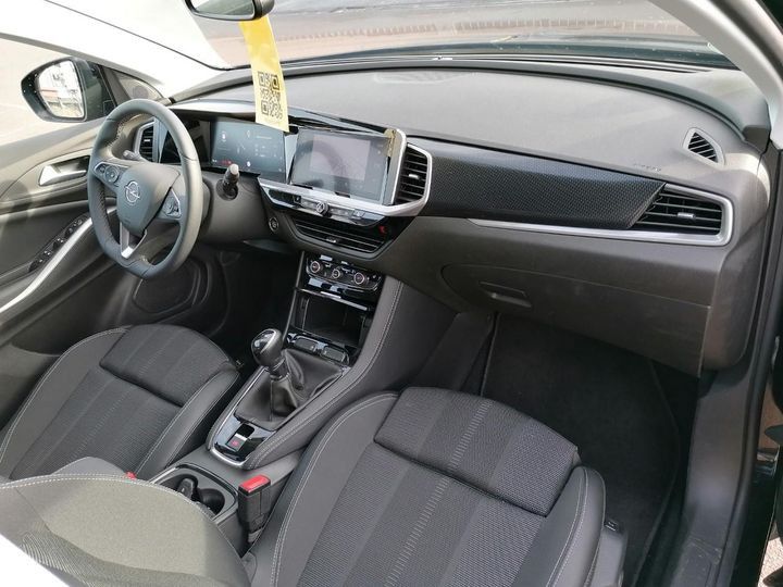 Fahrzeugabbildung Opel Grandland 1.2 GS Line VIRTUAL+LED+KAM+TEMPO+SHZ+