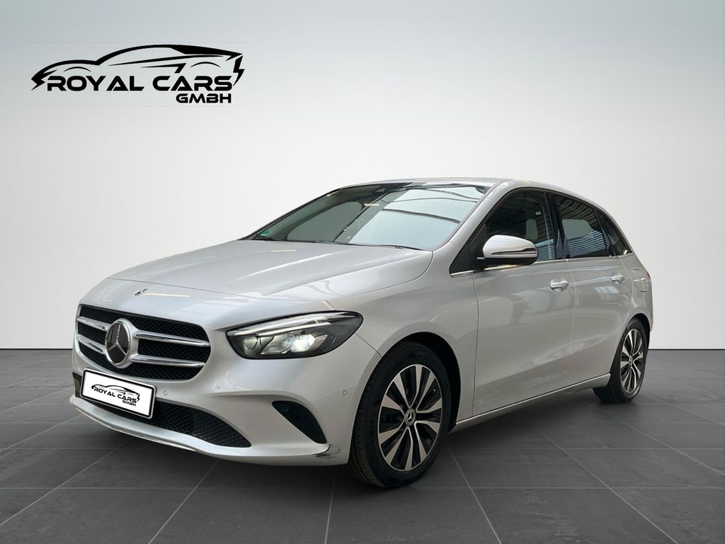 Image of Mercedes-Benz B 220