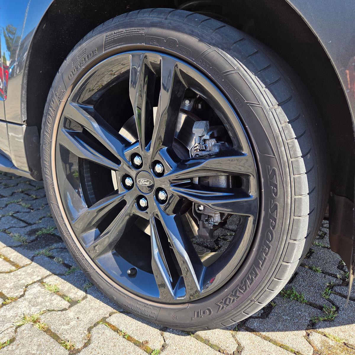Ford Edge 2,0 l EcoBlue Bi-Turbo 4x4 ST-LINE Auto...