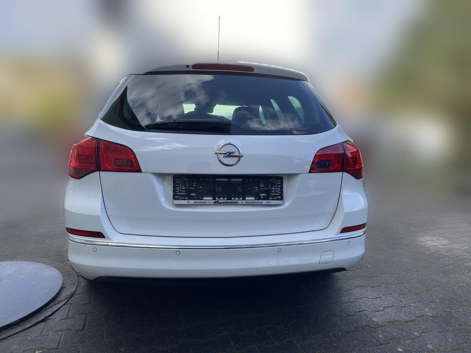 Opel Astra 2015 — photo 8