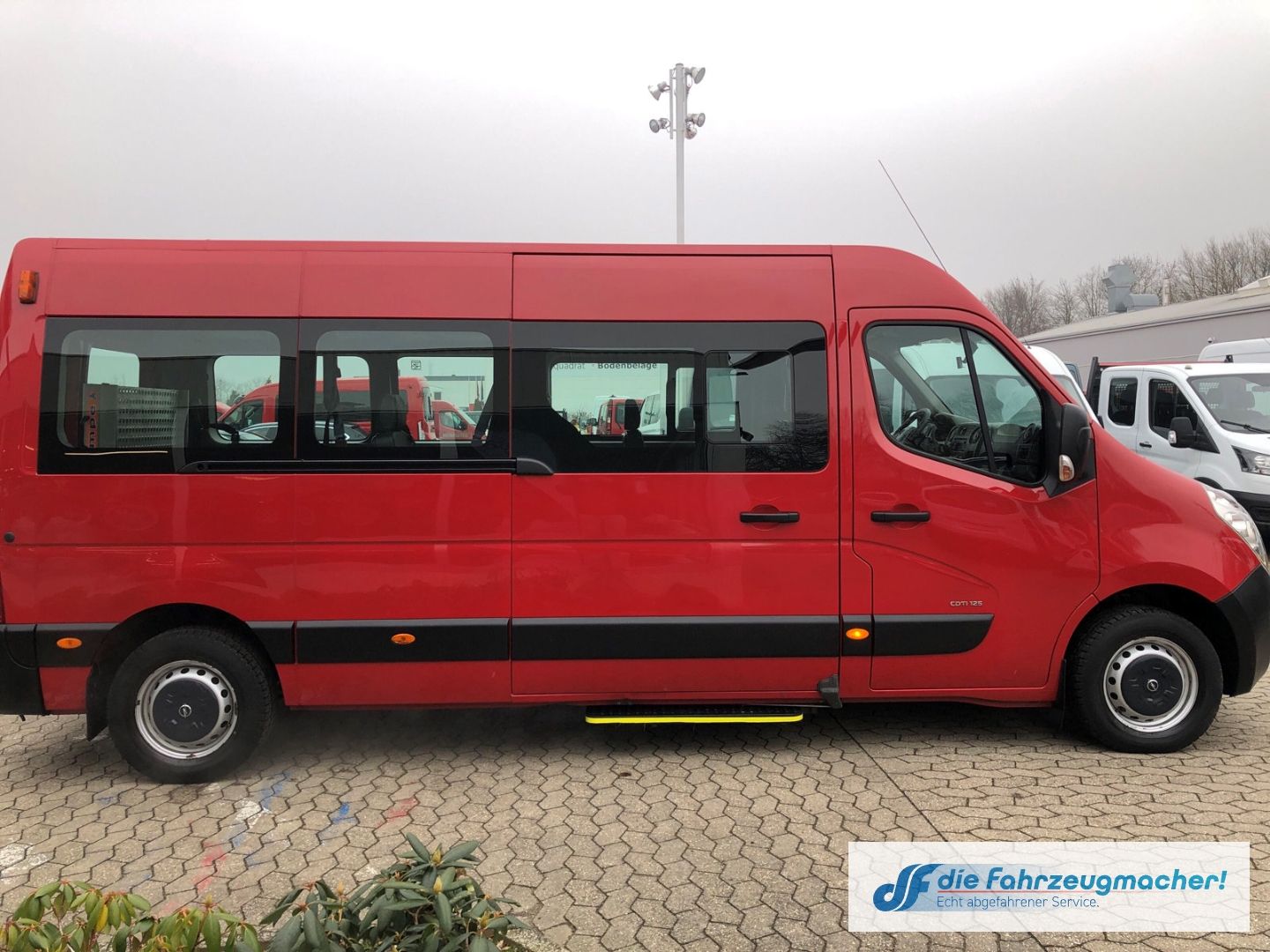 Fahrzeugabbildung Opel Movano 8117