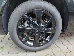 Fahrzeugabbildung Opel Corsa F GS 130PS AT8, Panoramadach,Teilleder,RFK