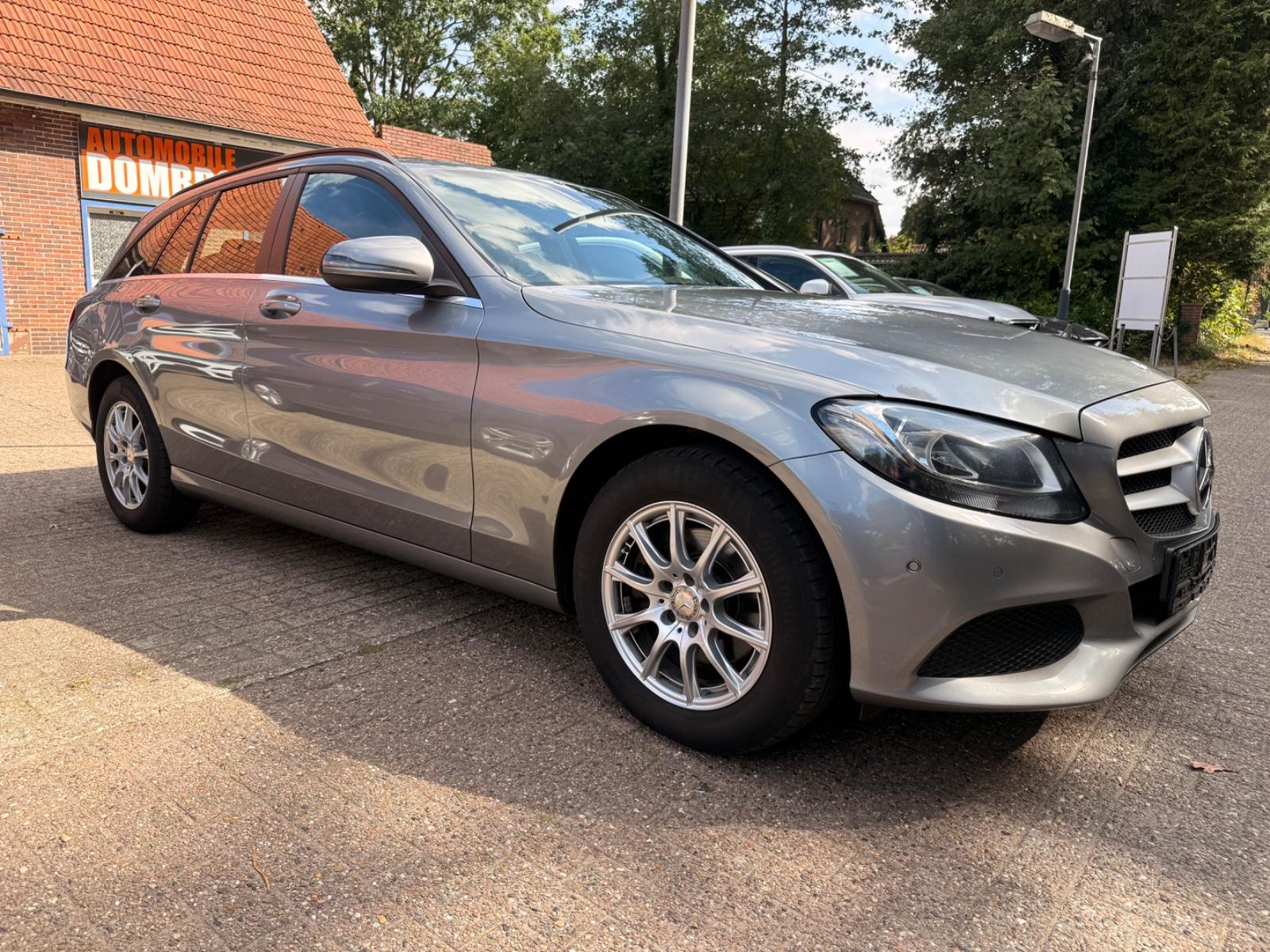 Mercedes-Benz C 220 BlueTec / d T-Modell *AHK*Navi*Sitzheizung