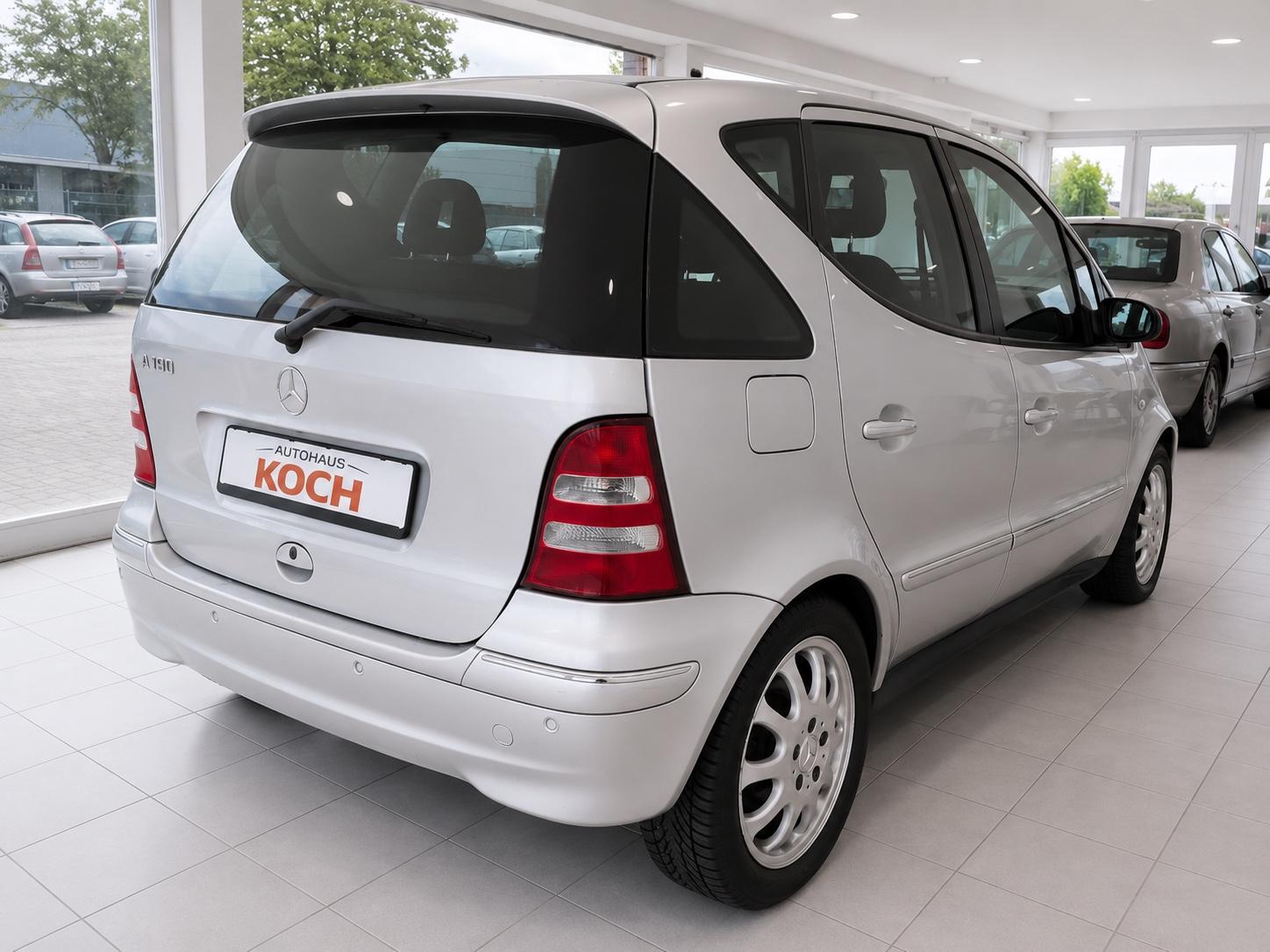 Mercedes-Benz A 190 ELEGANCE Lang