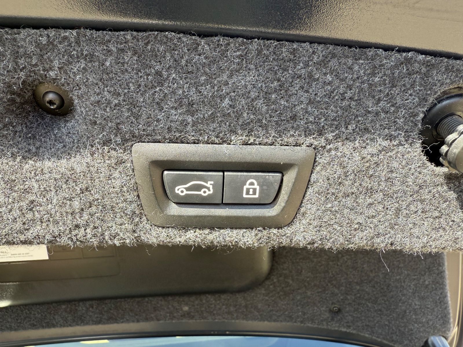 Fahrzeugabbildung BMW 535 i xDrive Luxury Line NAVI LED LEDER HEAD-UP