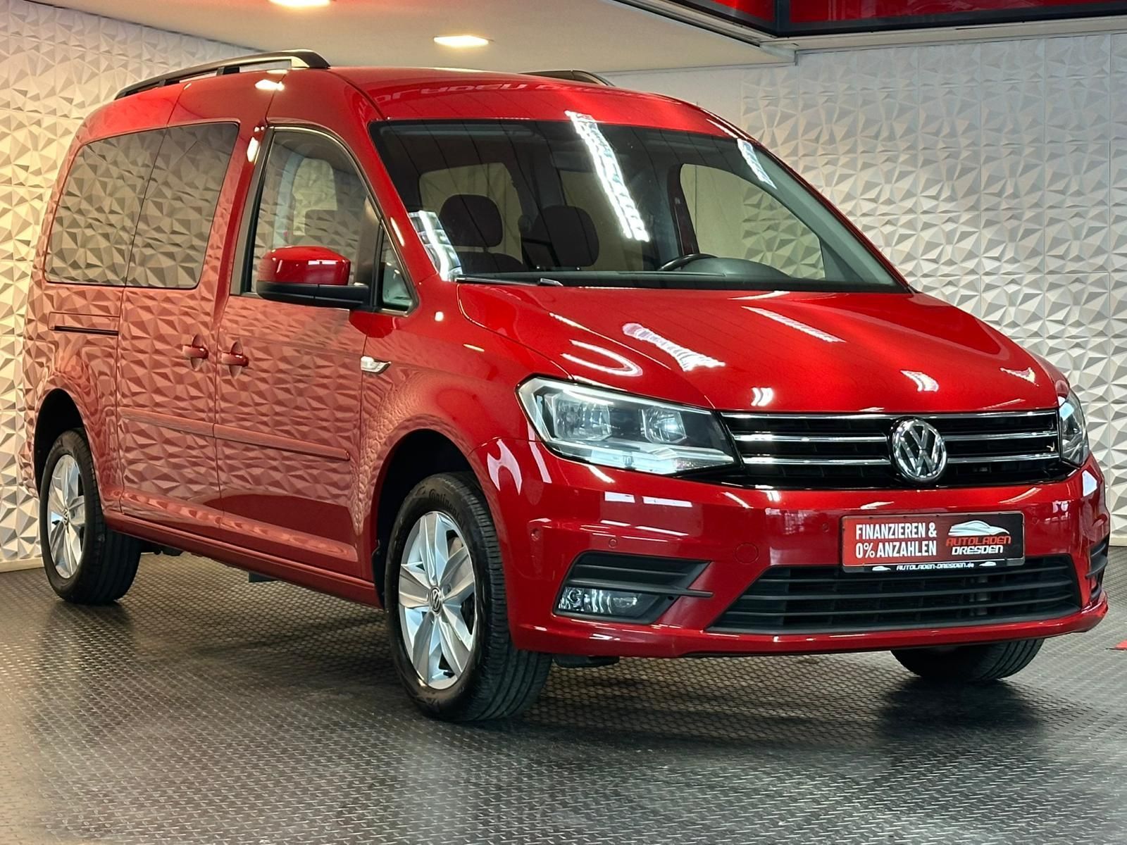 VW Caddy Maxi 2.0TDI COMFORTLINE* TEMPO#SHZ#FH#SH - Image 2