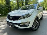 Kia Sportage Dream Team 2WD Top Ausstattung 1.Hand - Kia Sportage: Weiß, Leder
