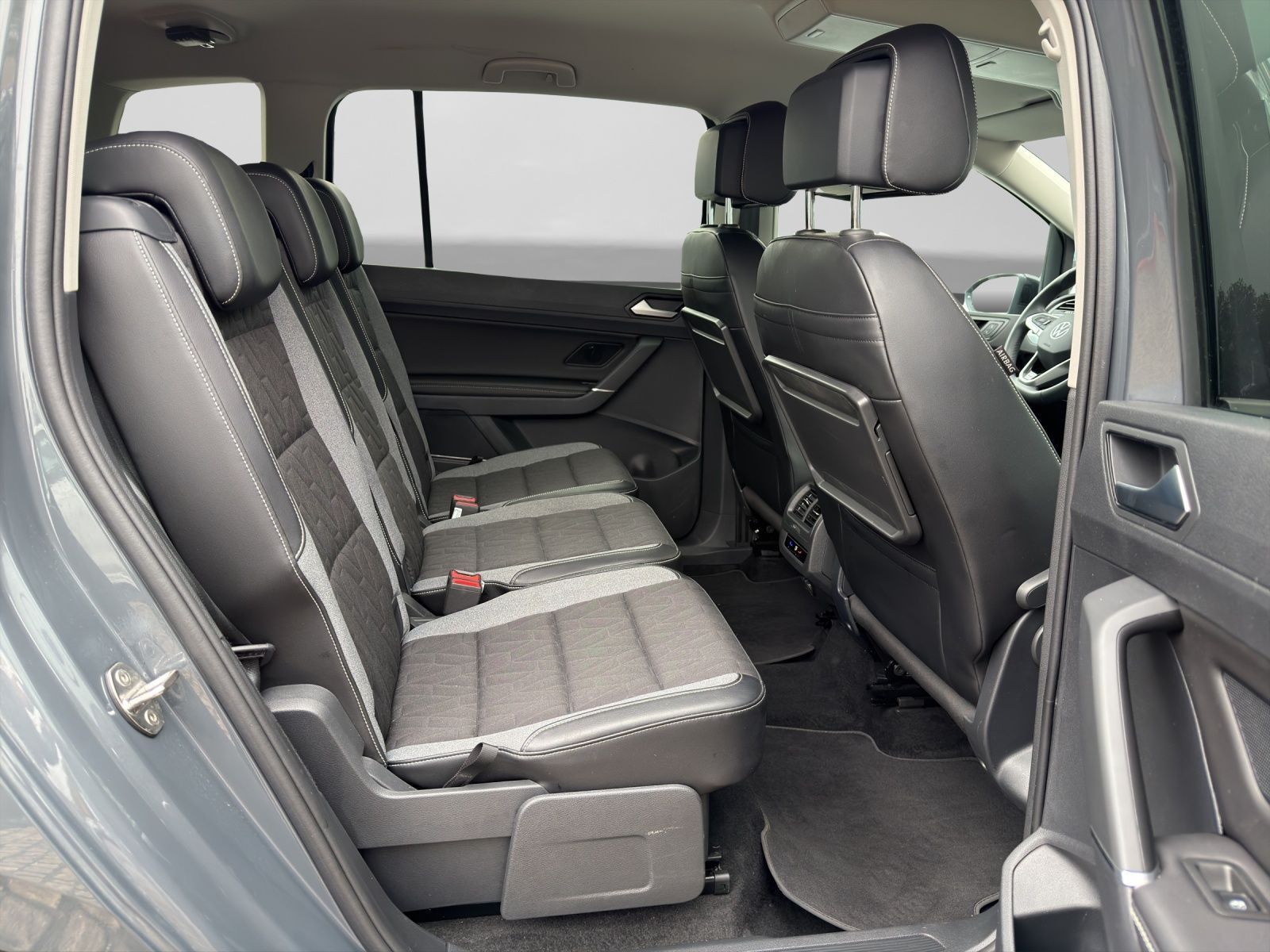 Volkswagen Touran - Bild 7
