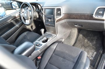 Jeep Grand Cherokee - 9