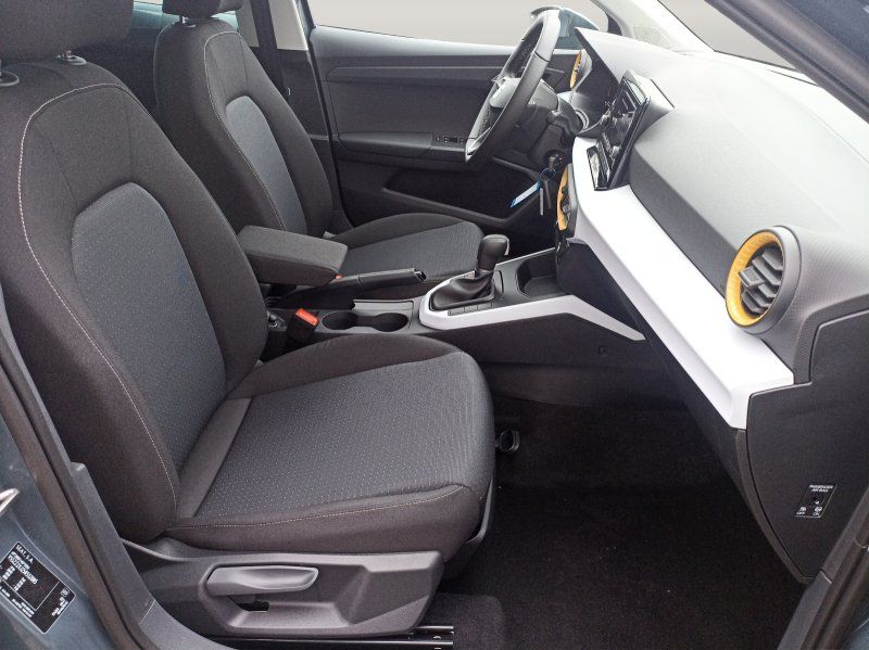 Fahrzeugabbildung SEAT Arona  1.0 TSI DSG Style Edition 5 Jahre Garanti