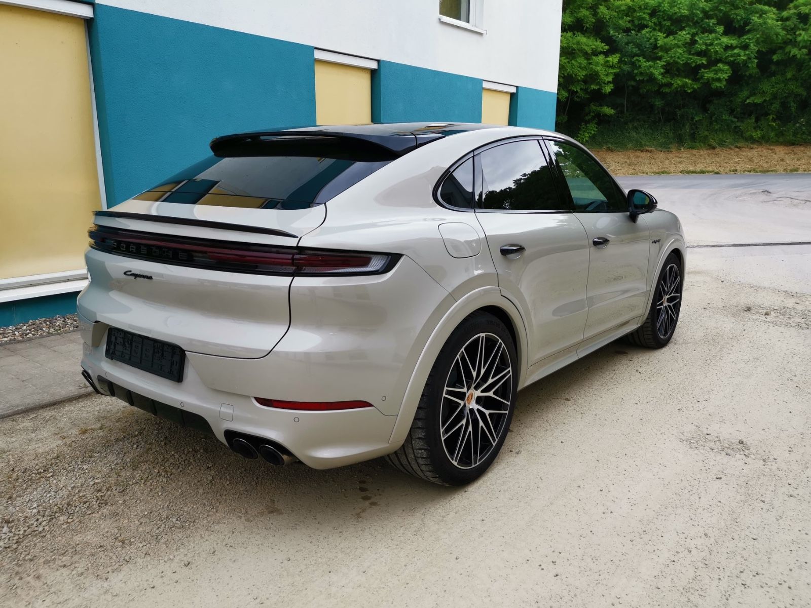 Porsche Cayenne E-Hybrid Coupe*BlackED.SportDes*AHK*VOLL imagem 2