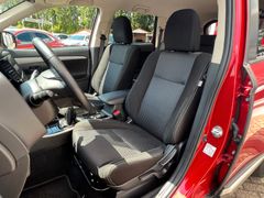 Fahrzeugabbildung Mitsubishi Outlander 2.0 Benziner ClearTec 2WD
