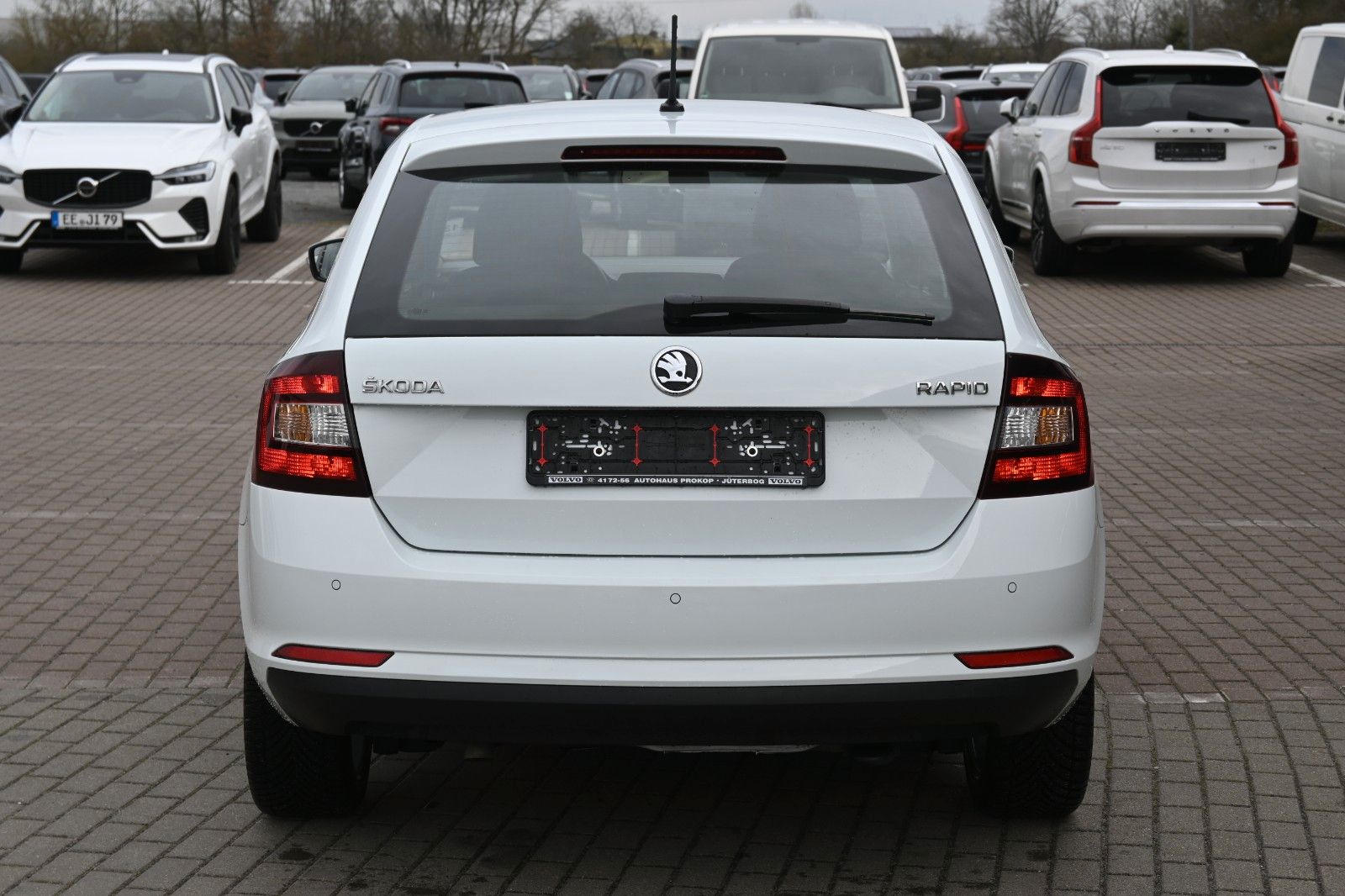Fahrzeugabbildung SKODA Rapid Spaceback Cool Edition 1.0 TSI