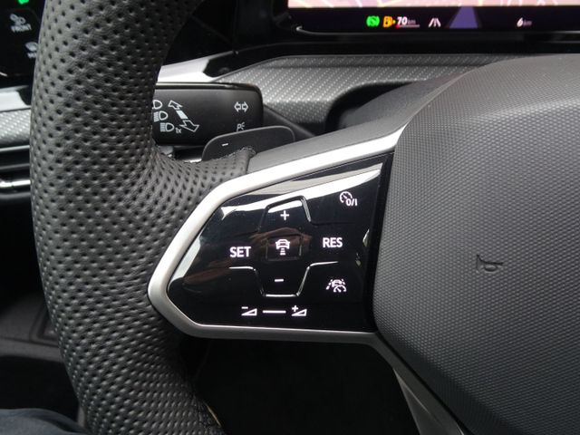 Golf Variant VIII 1.5 TSI R-Line ACC Kamera LED