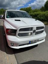 Dodge RAM 1500 5.7 V8 HEMI 4x4  Top-Zustand, 1. Hand, - Dodge RAM: 1500 Hemi