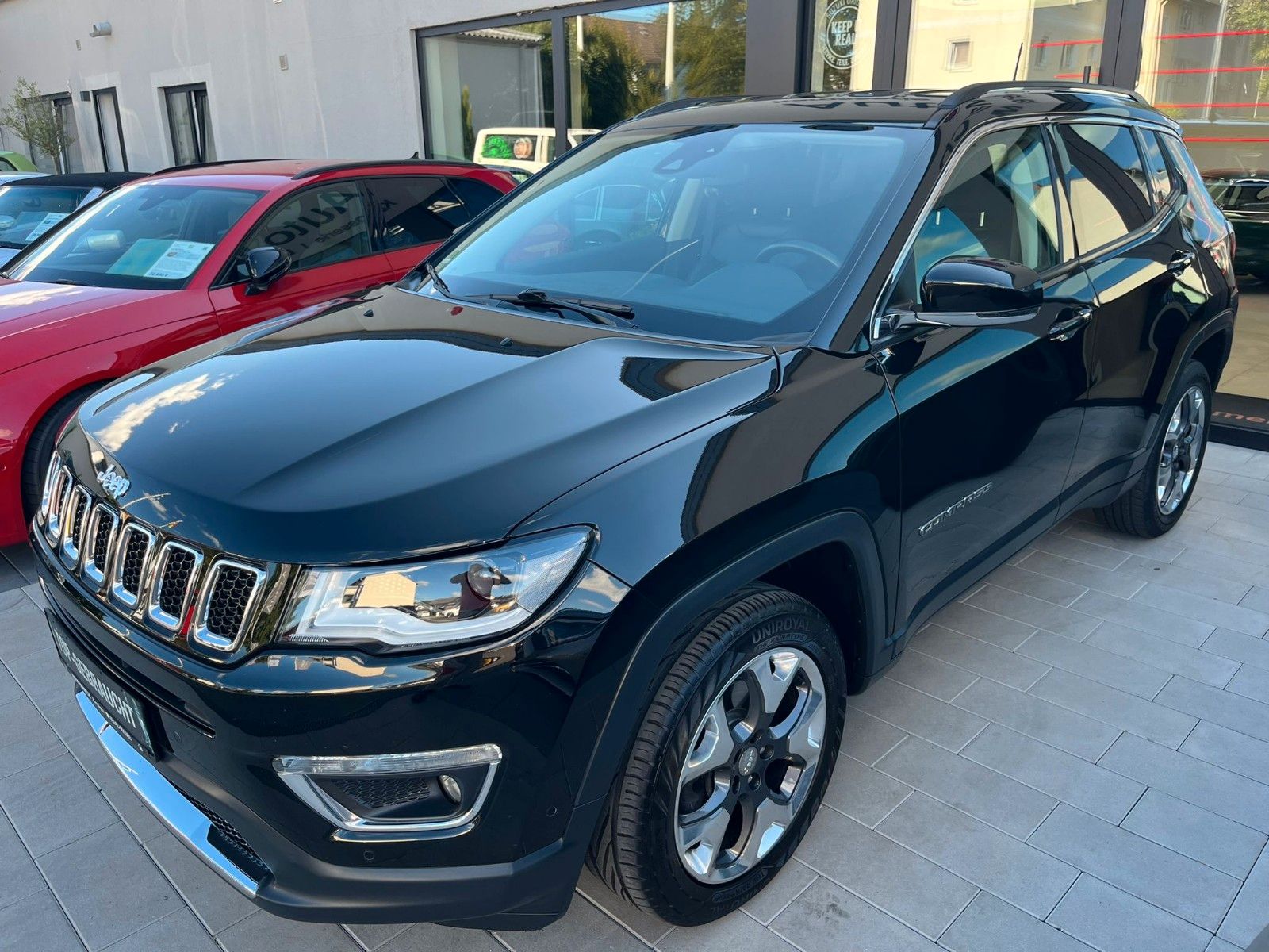 Fahrzeugabbildung Jeep Compass Limited 4WD