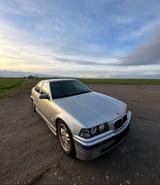 BMW 323i E36 **Mit Top Ausstattung** - BMW 323 aus 1997