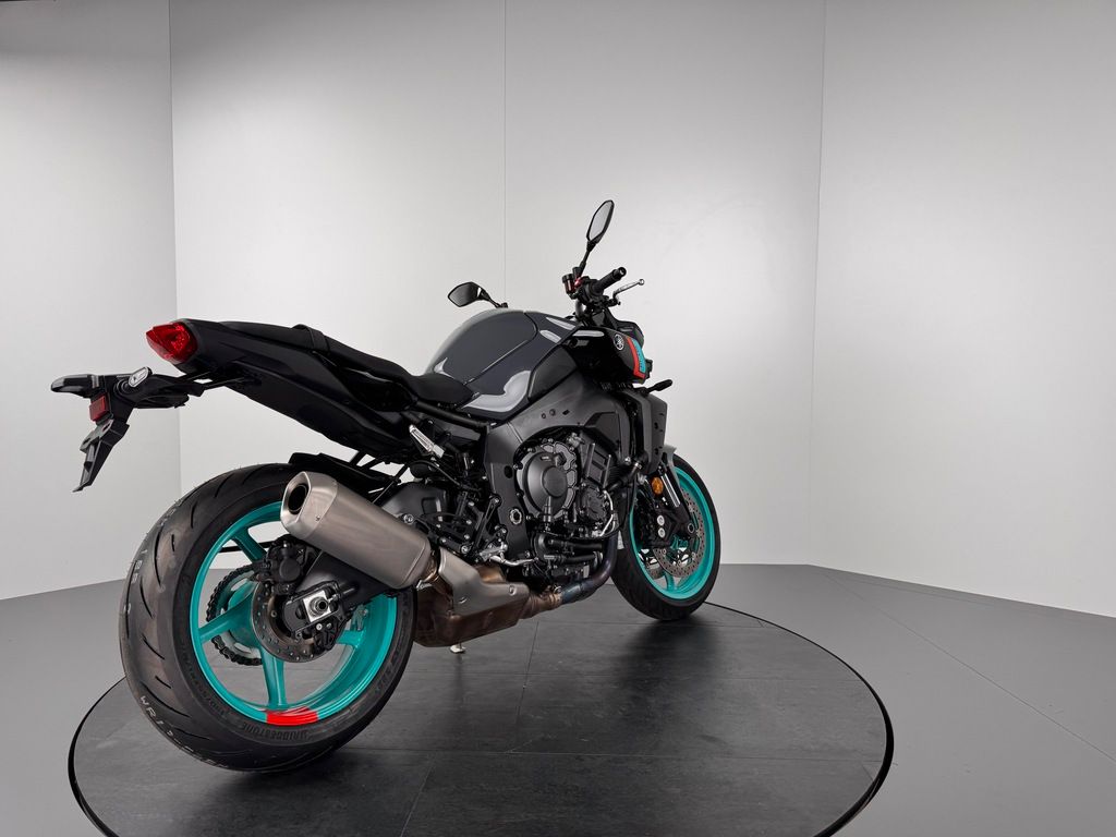 Fahrzeugabbildung Yamaha MT-10 *1. HAND *TOP-ZUSTAND