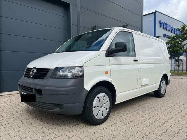 Volkswagen VW T5 Transporter