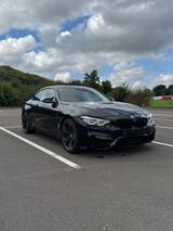 BMW M4 Competition F82 H&K/Ohne Opf/Unfallfrei/LCI - BMW M4: Coupe, Competition