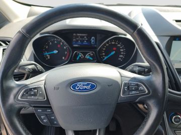 Ford Kuga - 12