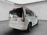Ford Tourneo Connect Titanium - Ford Tourneo mit Benzin-Antrieb