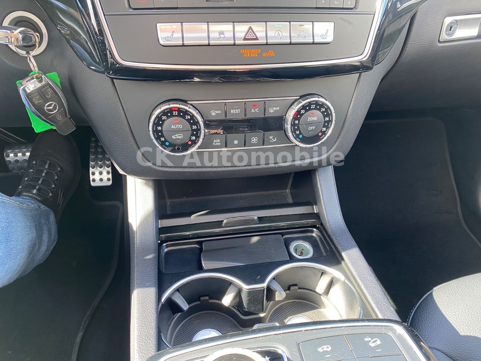 Fahrzeugabbildung Mercedes-Benz GLE 350 d 4Matic AMG Line/Navi/Air Matic/ILS/LED