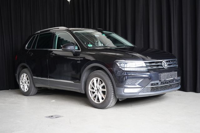 Volkswagen Tiguan Highline 4Motion AHK/ LED/ 8-Fach/ Pano