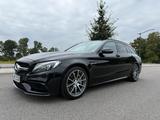 Mercedes-Benz C63 AMG Kombi BJ 10/2017, Drivers Package,... - Mercedes-Benz C 63 AMG Gebrauchtwagen in Hamburg