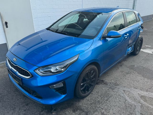 Kia pro_cee'd / ProCeed 1.4 T-GDI GT LINE