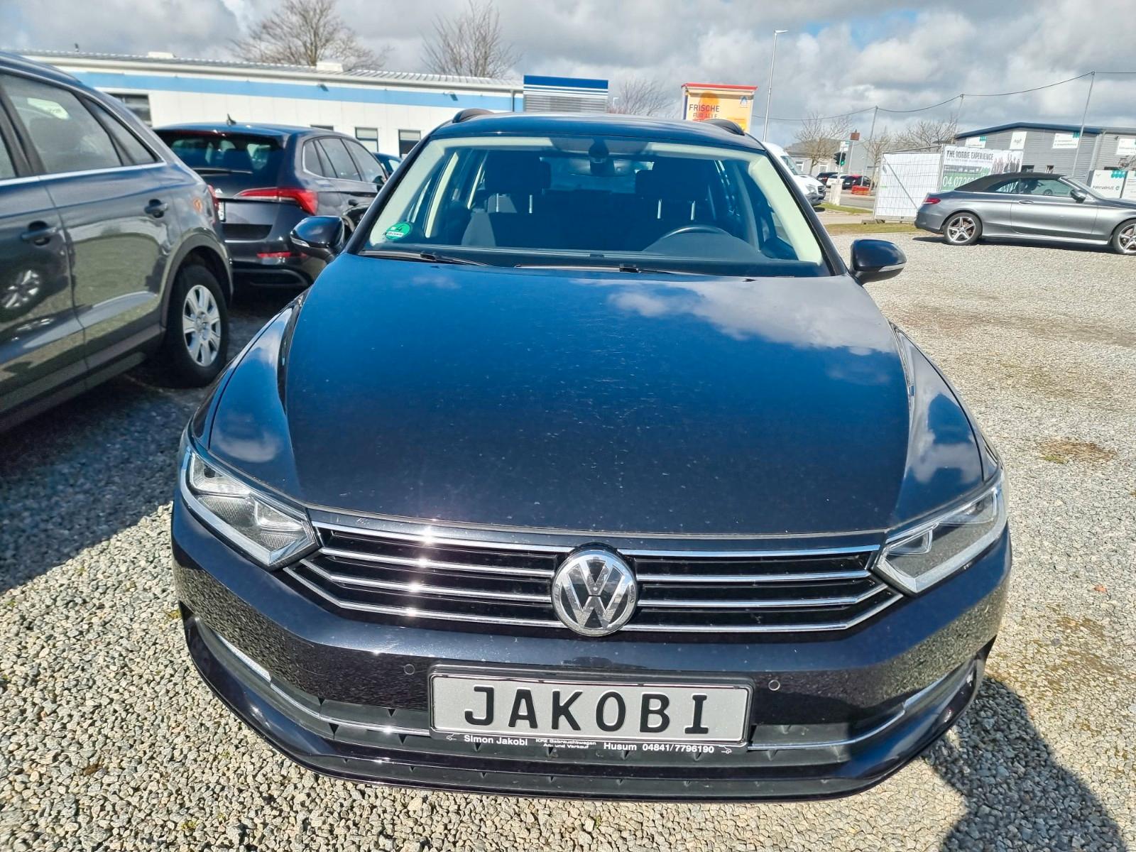 Volkswagen Passat Variant 2.0 TDI Comfort. ACC NAVI BT AHK