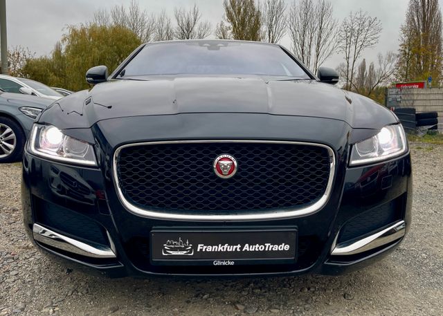 Jaguar XF260 E-Preformace/Pure/LED/Service/Tüv/Garantie