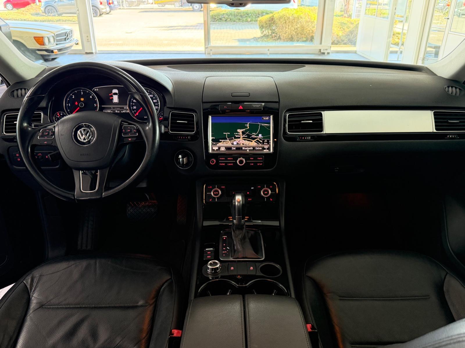 VOLKSWAGEN TOUAREG V6 TDI 3.0 204ch 4MOTION - CUIR - GPS RNS 850 - XÉNON - SIÈGES CHAUFFANTS - ATTELAGE 3,5T
