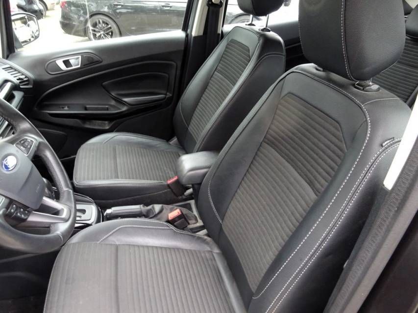 Fahrzeugabbildung Ford Ecosport 1,0 EcoBoost Aut. Titanium