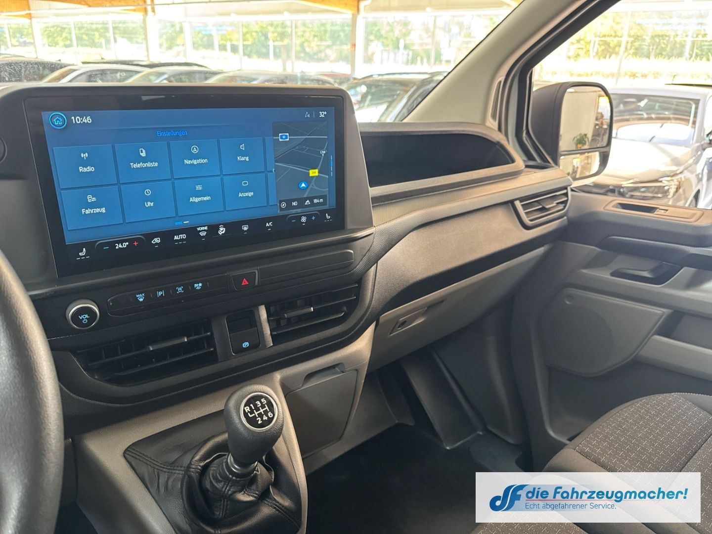 Fahrzeugabbildung Ford Transit Custom Kombi 320 L2 FWD Trend Navi LED K
