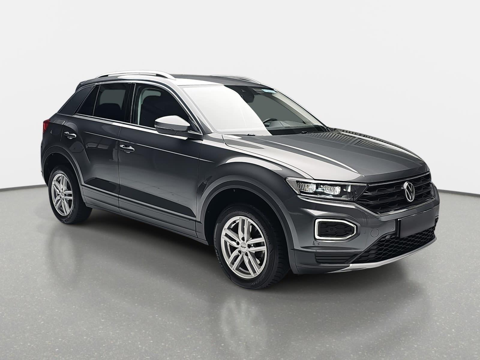 Volkswagen 1.5 TSI DSG STYLE NAVI LED KAMERA AHK