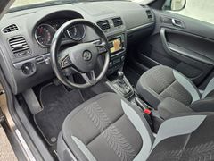 SKODA Yeti Adventure 4x4 2.0TDI 150PS AHK Xenon Mwst.