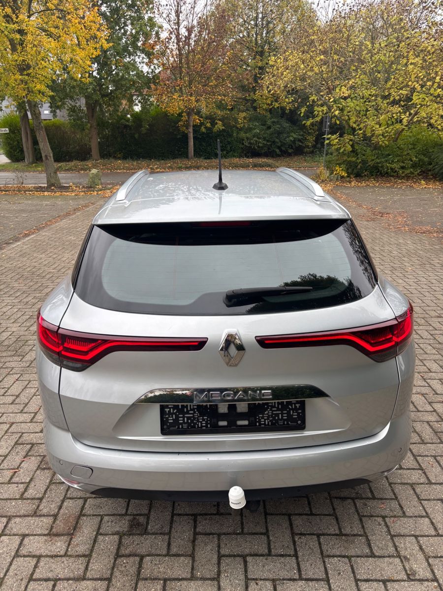 Foto 9 van RENAULT Megane