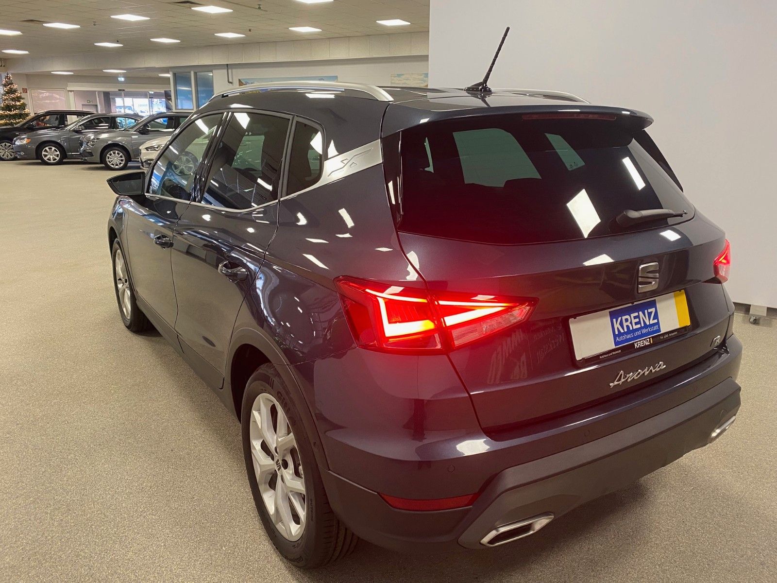 Fahrzeugabbildung SEAT Arona TSI FR DSG+AHK+5 Ja. GARANTIE+SPURWECHSEL+