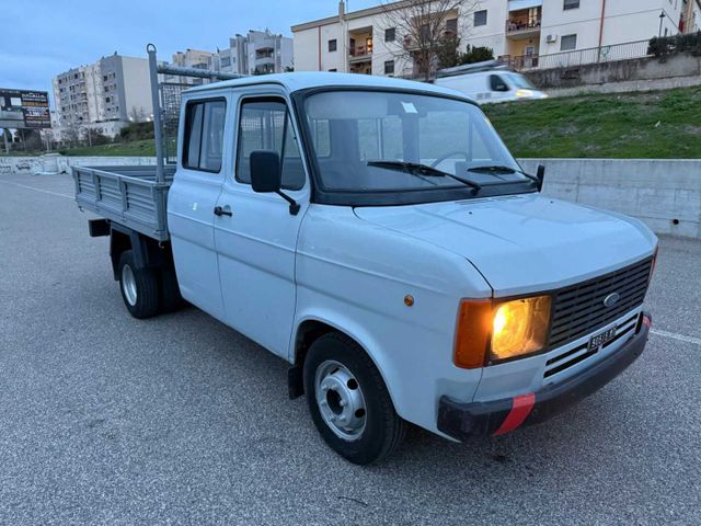 Ford Transit Transit Doppelkabine 2,4D, Oldtimer