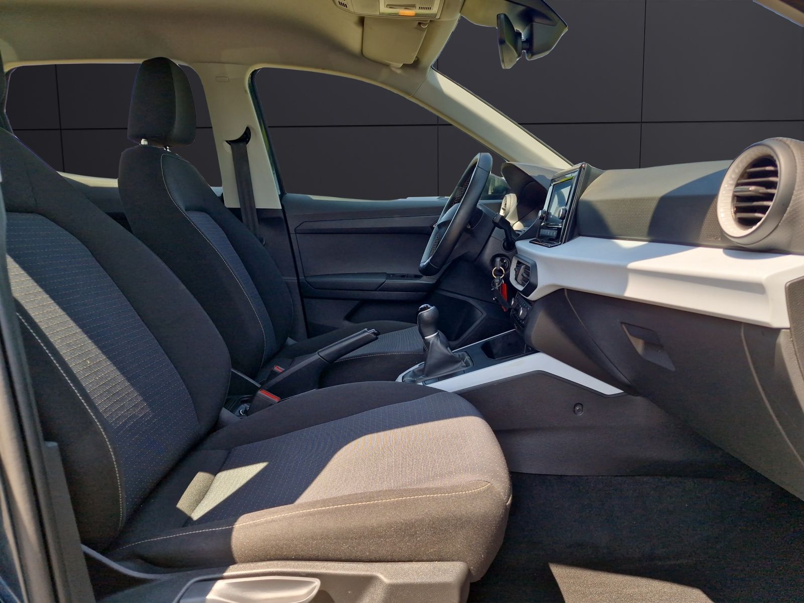 Fahrzeugabbildung SEAT Arona Style 1.0 TSI KLIMA LED SITZHEIZUNG